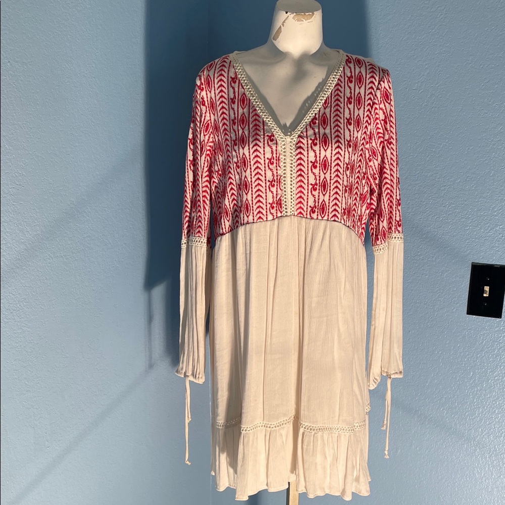 Xhilaration Soft Cream Blouse